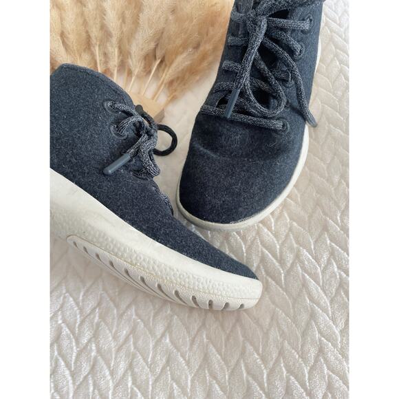 Allbirds Mizzle Wool Sneakers Size 5 Charcoal Gray - Picture 3 of 9